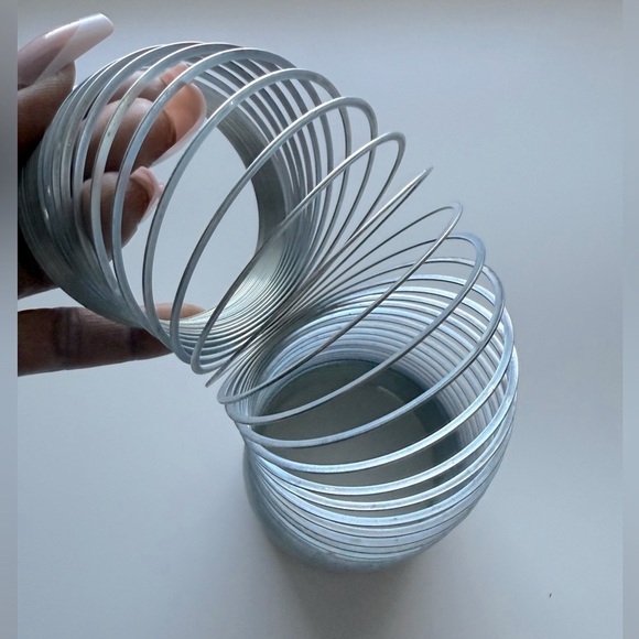 Vintage Original Silver Metal Slinky - Picture 5 of 6
